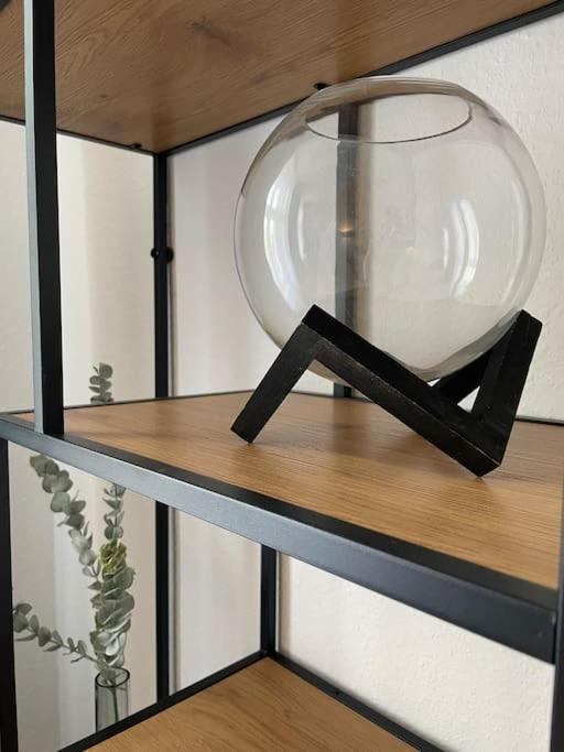 Lucky Stays Ls10 - Vollausstattung - Zentrum - Aufzug - Grosse Kueche - 2 Zimmer - Smart-Tv Magdeburg Eksteriør bilde